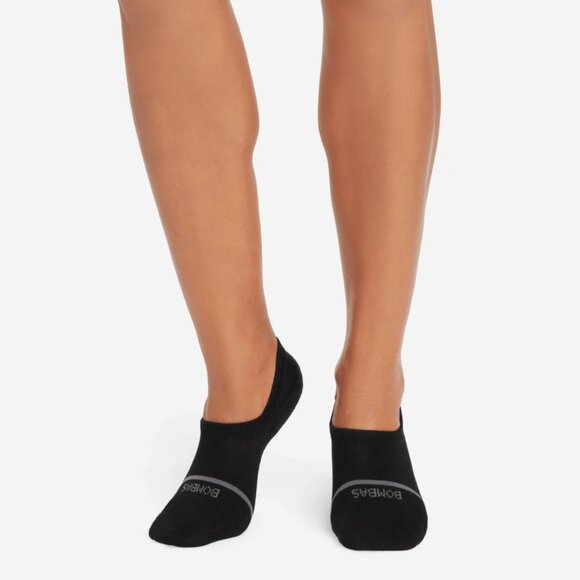 NWT Women's Lightweight Merino Wool Blend No Show Socks (4 pack) - Picture 3 of 4